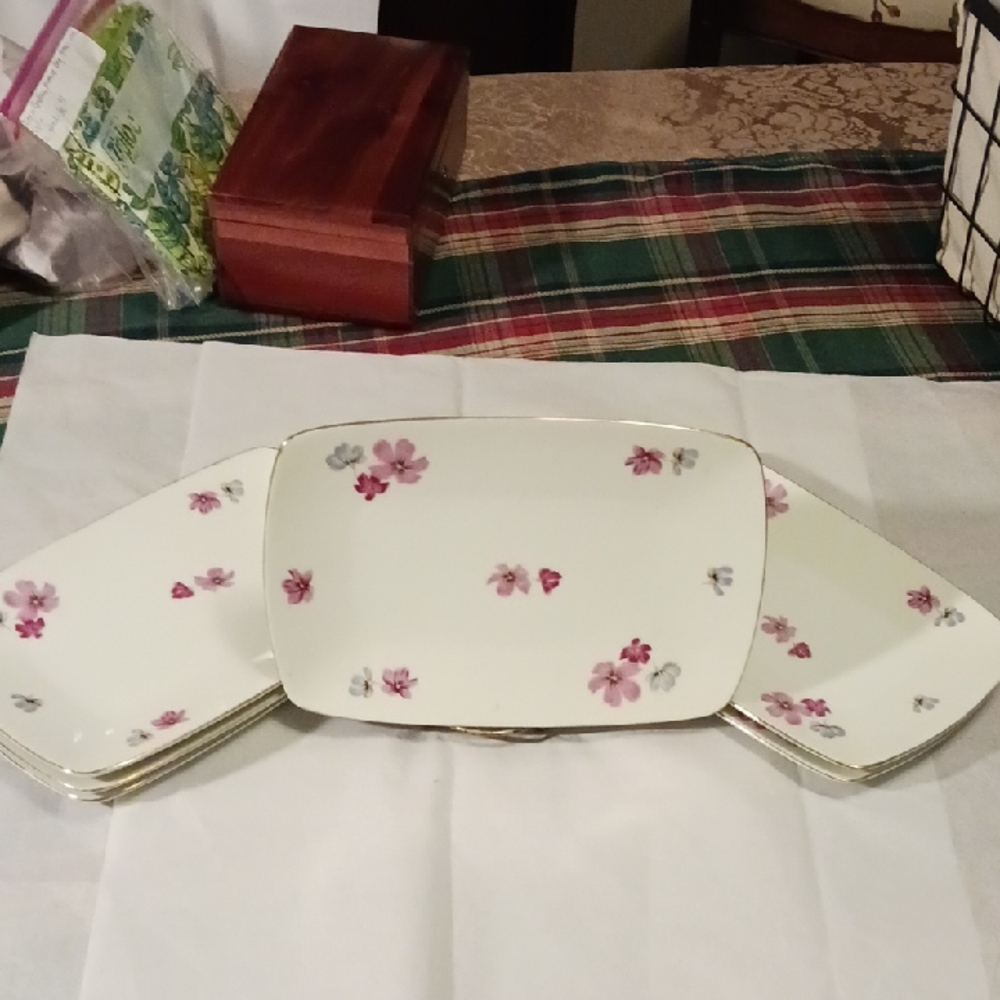 Elegant Floral Serving Platter Set